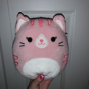 7.5” Laura the Pink Cat Squishmallow UK